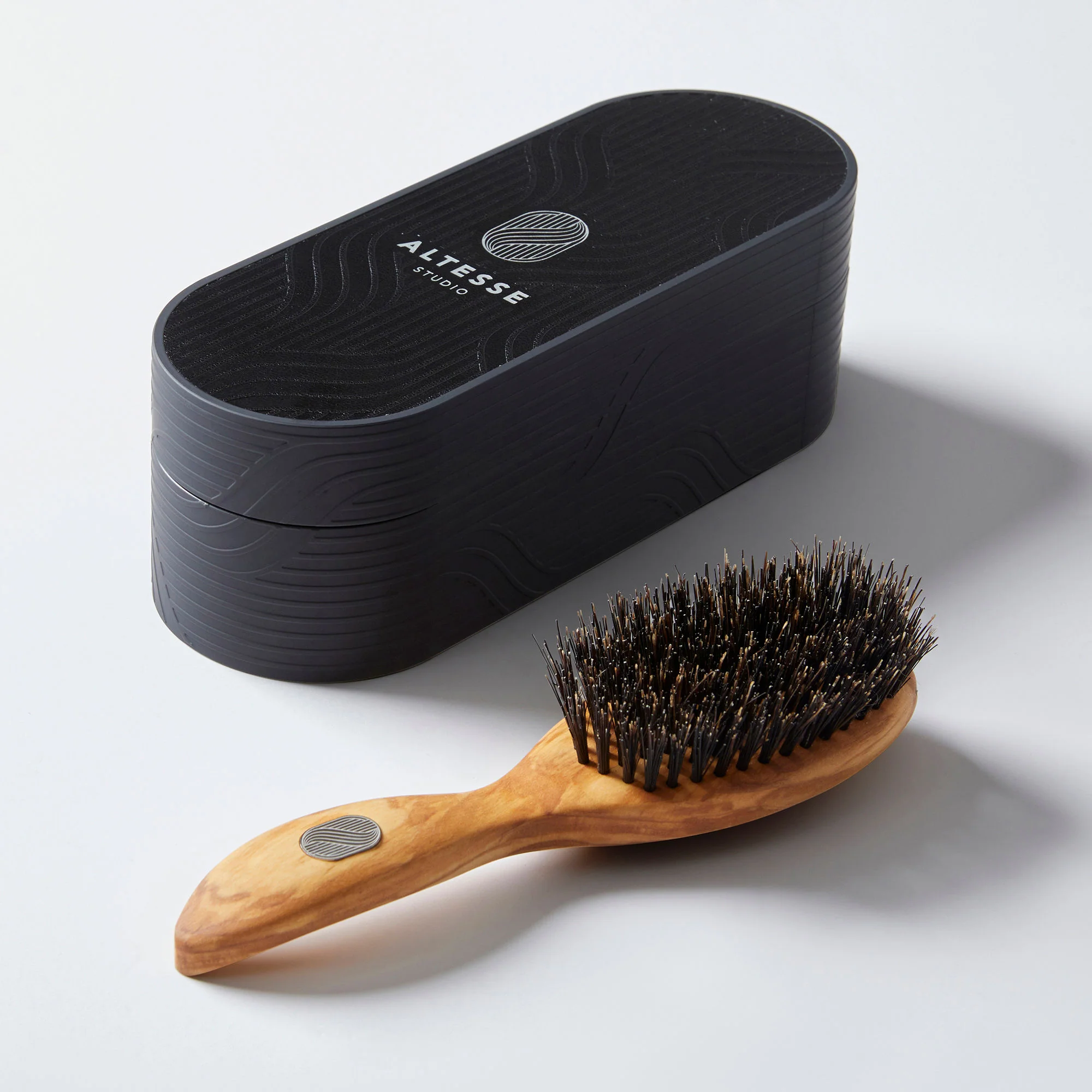 Prestige Handmade Repair & Shine Brush for All Hair Types - Image 5