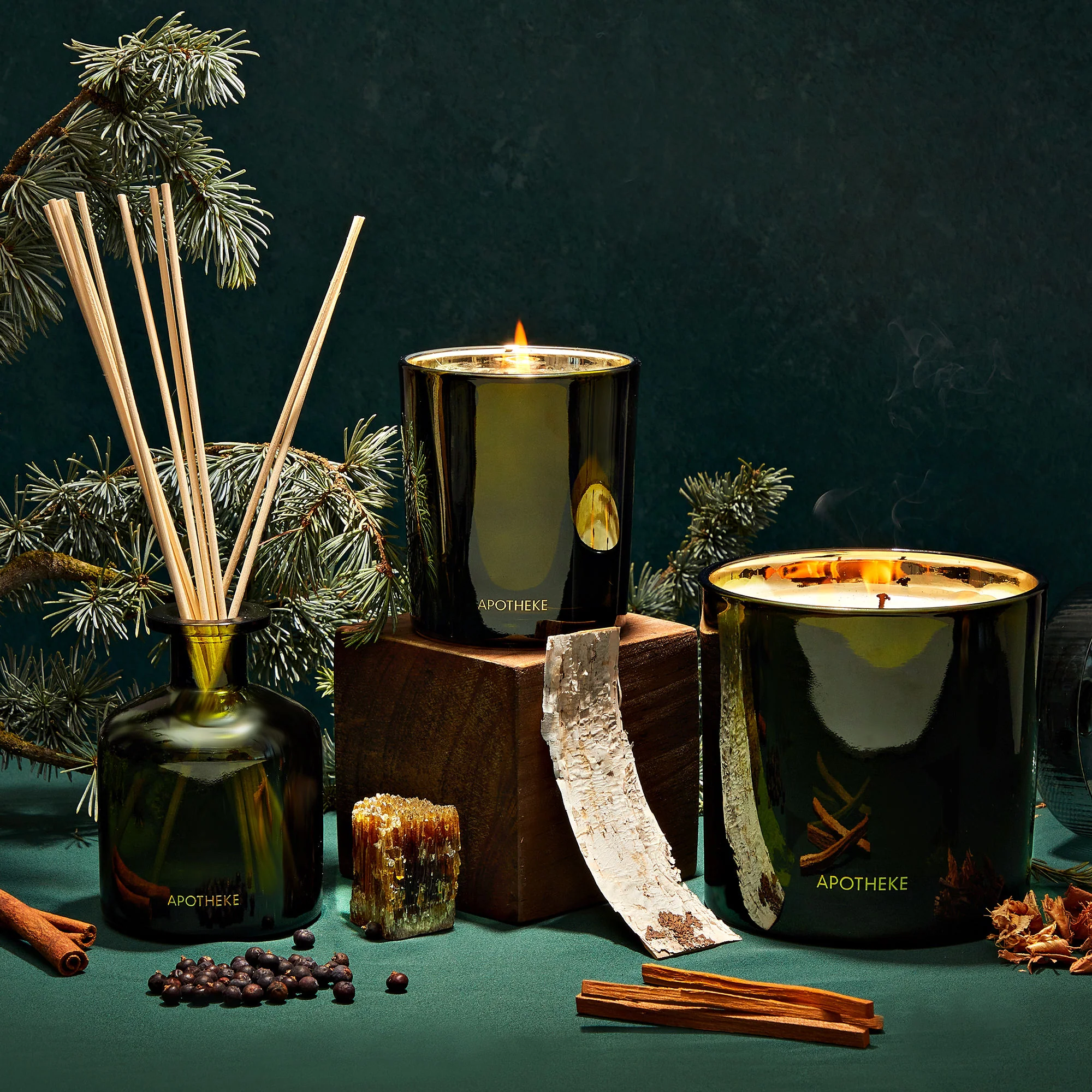 Juniper Birch Scented Candle (Limited Edition) - Image 3