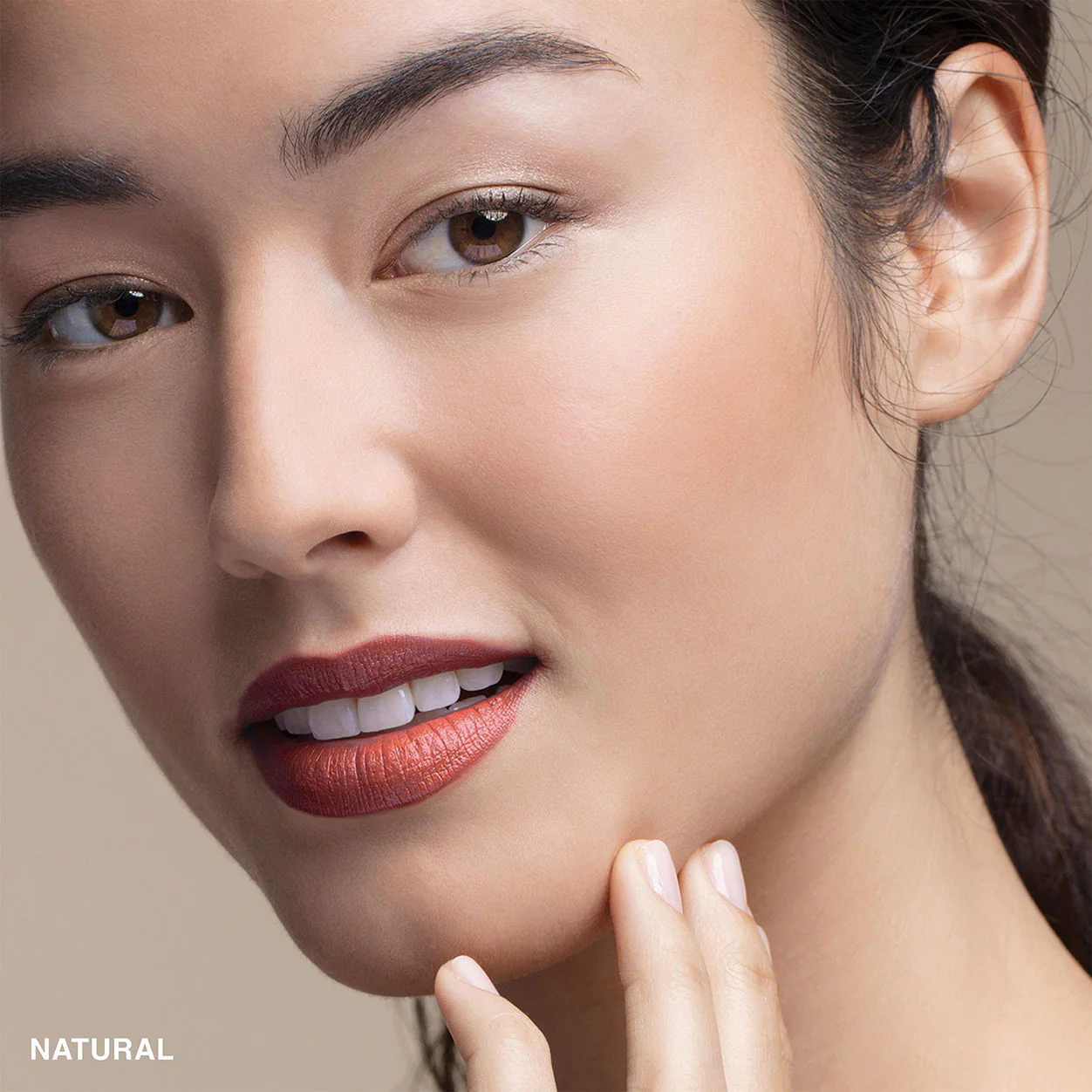 Skin Foundation Stick - Image 12