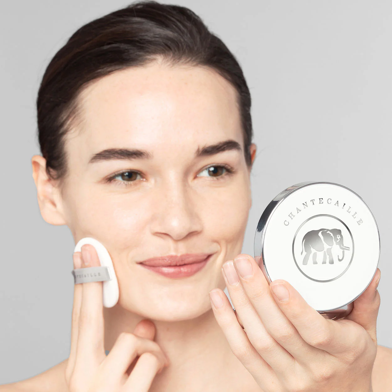 Future Skin Cushion Skincare Foundation - Image 3