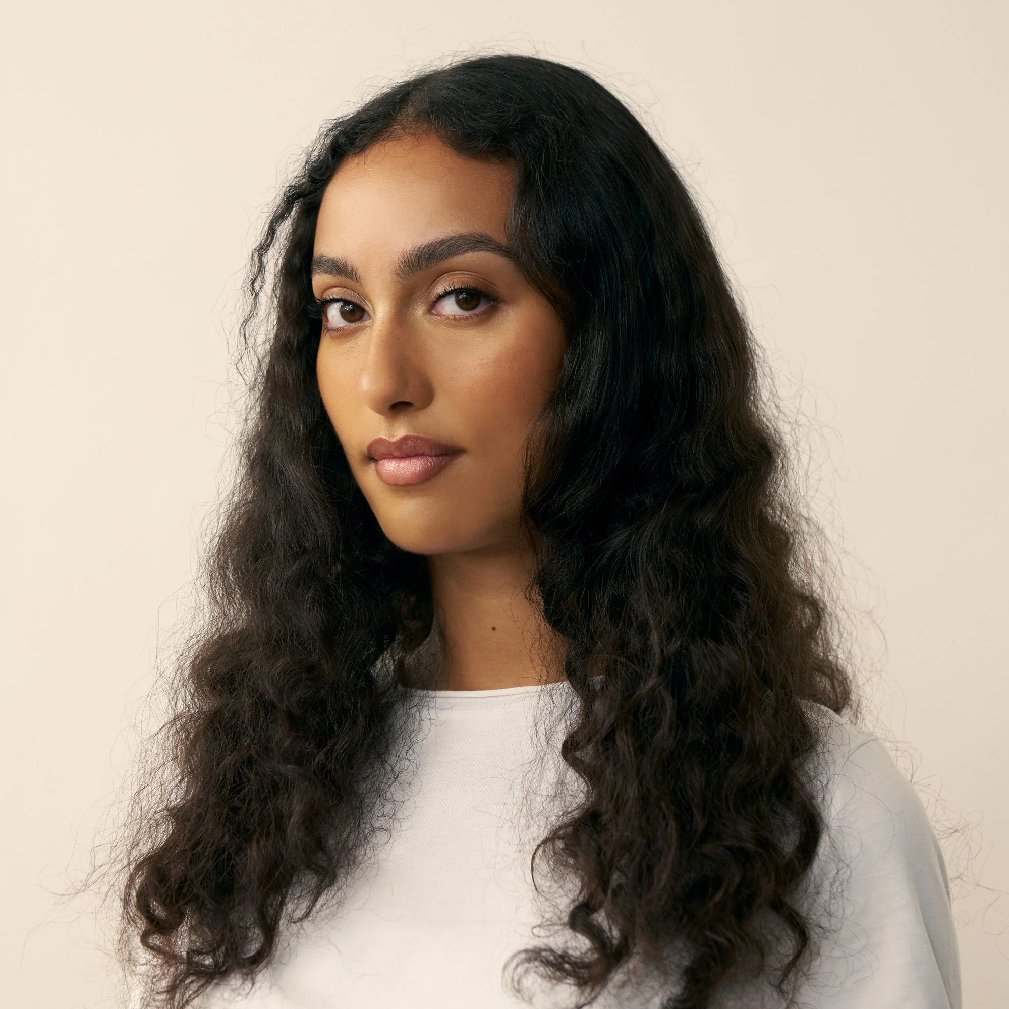 Luscious Curl Conditioning Cleanser with Chia Seed Oil - Image 6