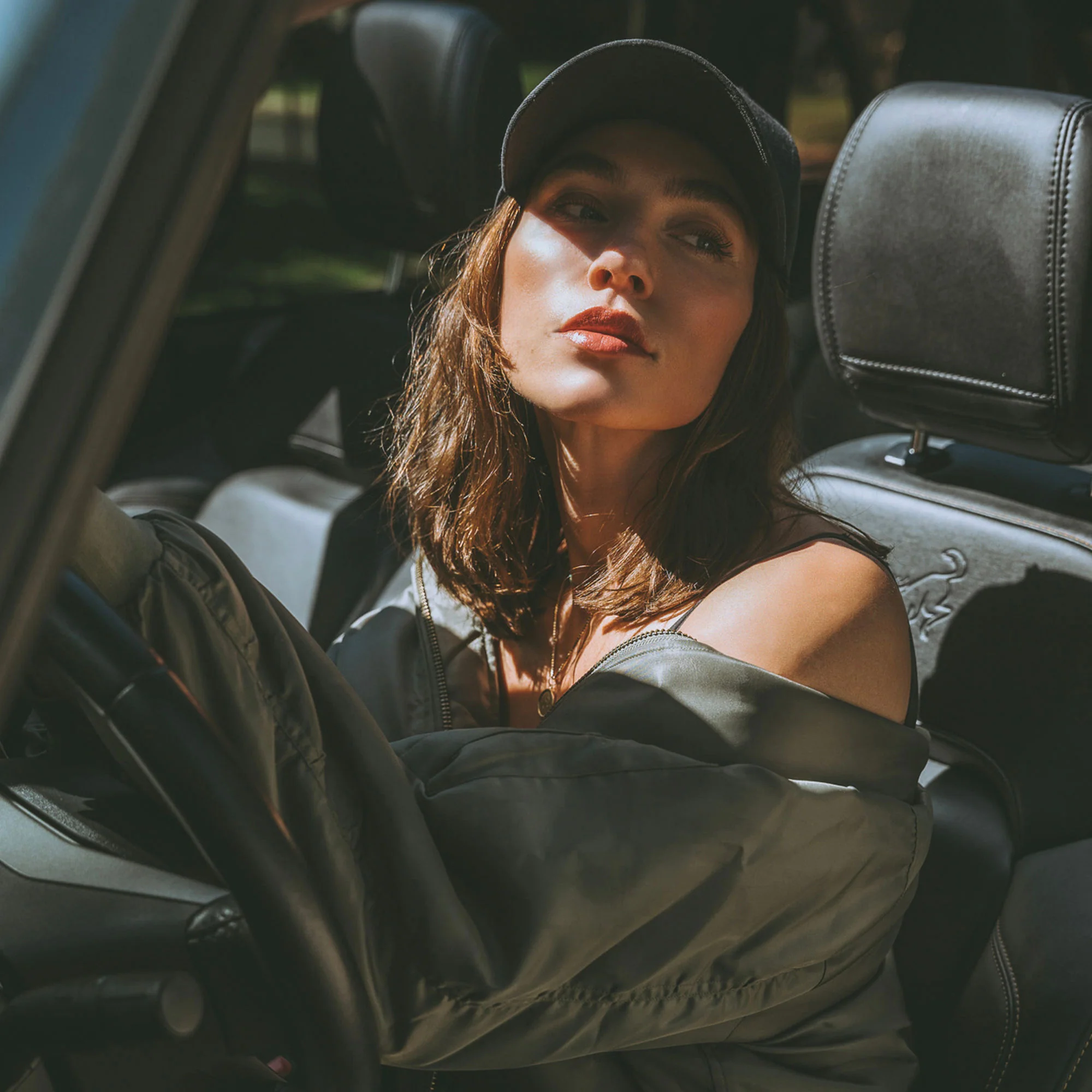 Red Light Hat - Image 4