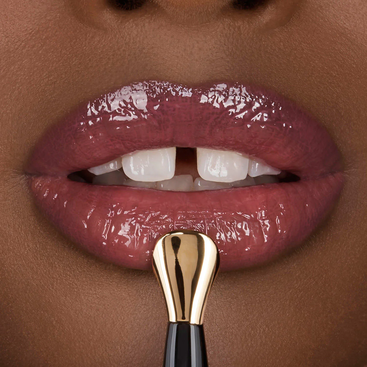 No. 28 Lip Treatment Oil - Image 24