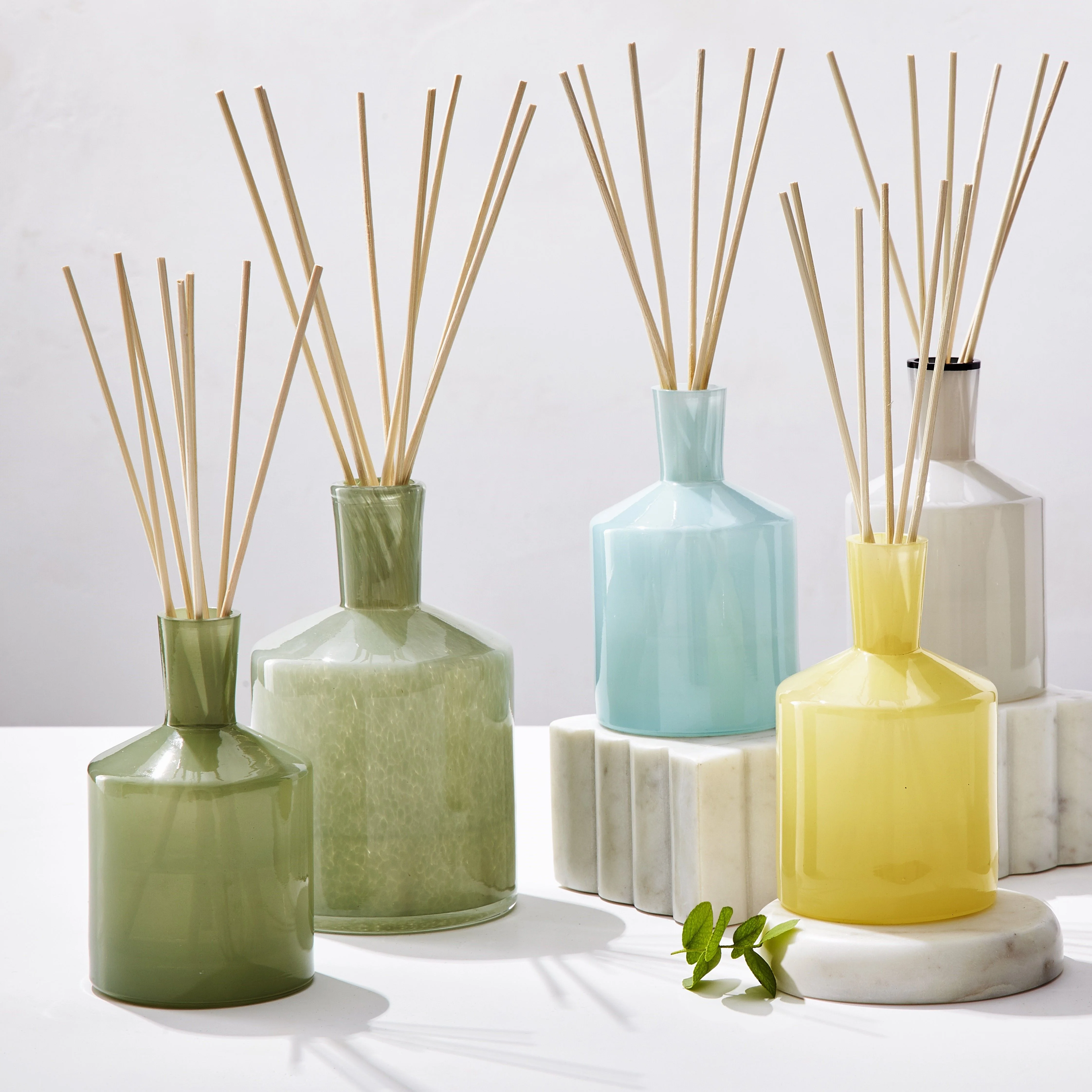 Fresh Cut Gardenia Reed Diffuser - Image 4