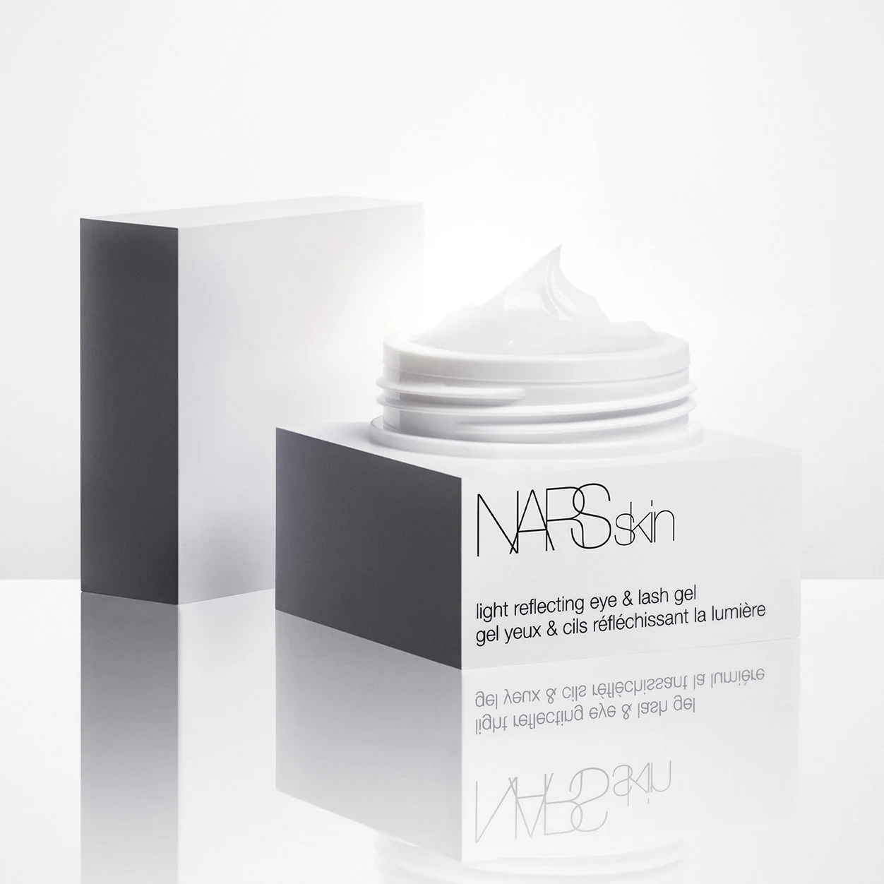 Light Reflecting Eye and Lash Gel - Image 3