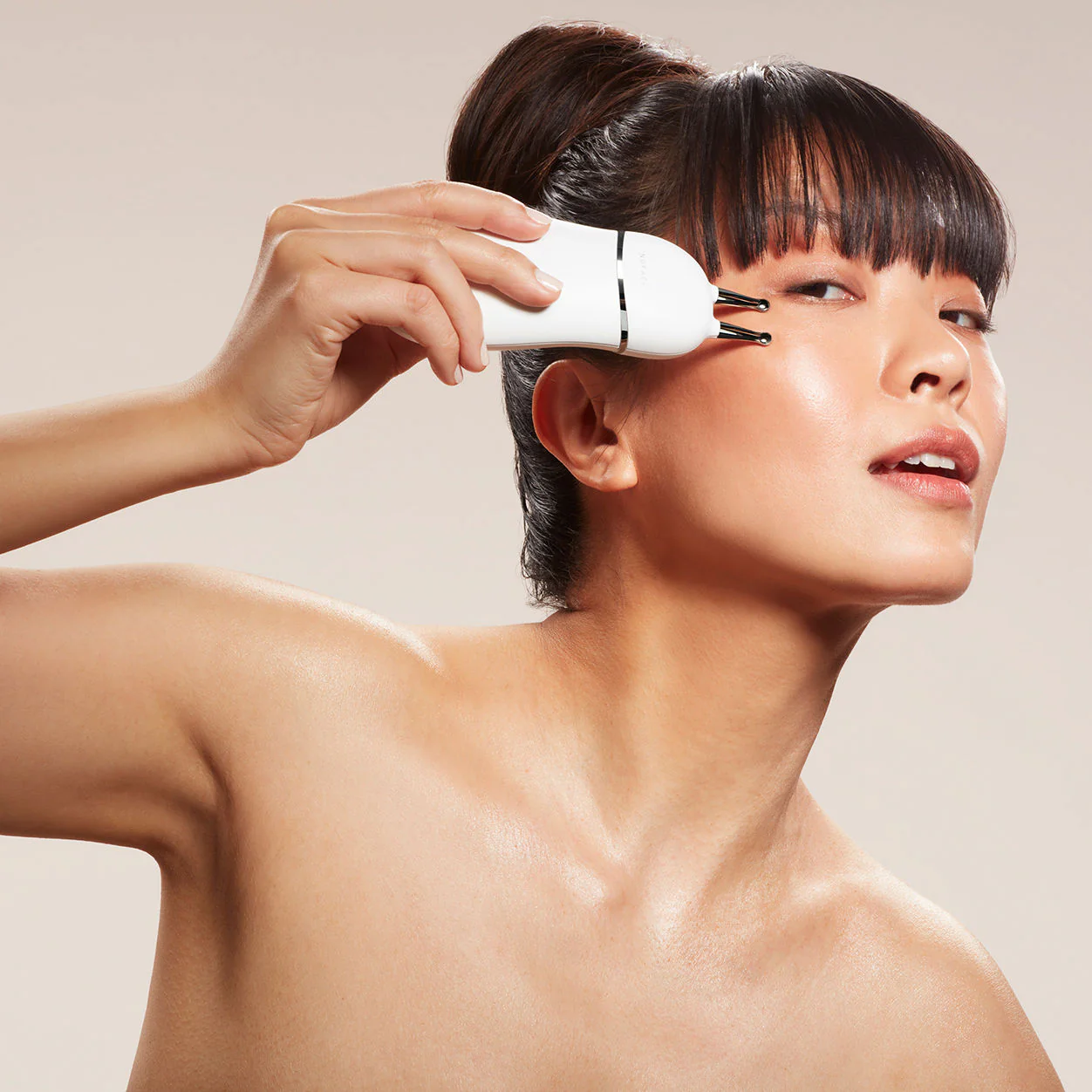Effective Lip and Eye Attachment - Image 3