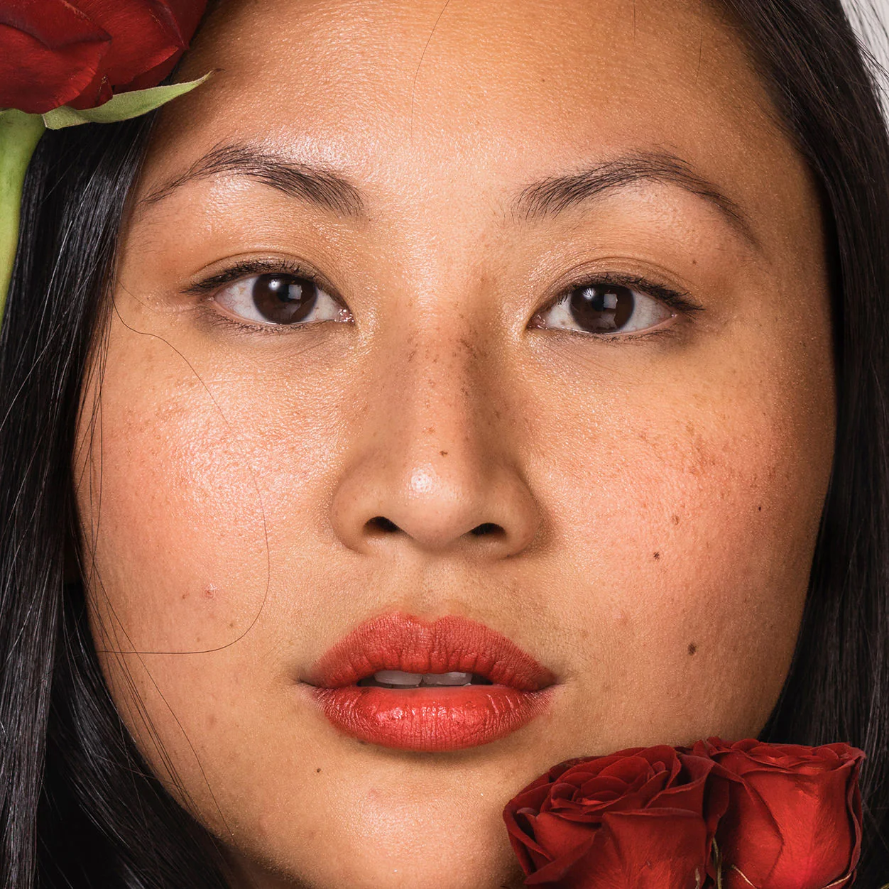 Full Bloom Sculpted Lipstick - Image 79