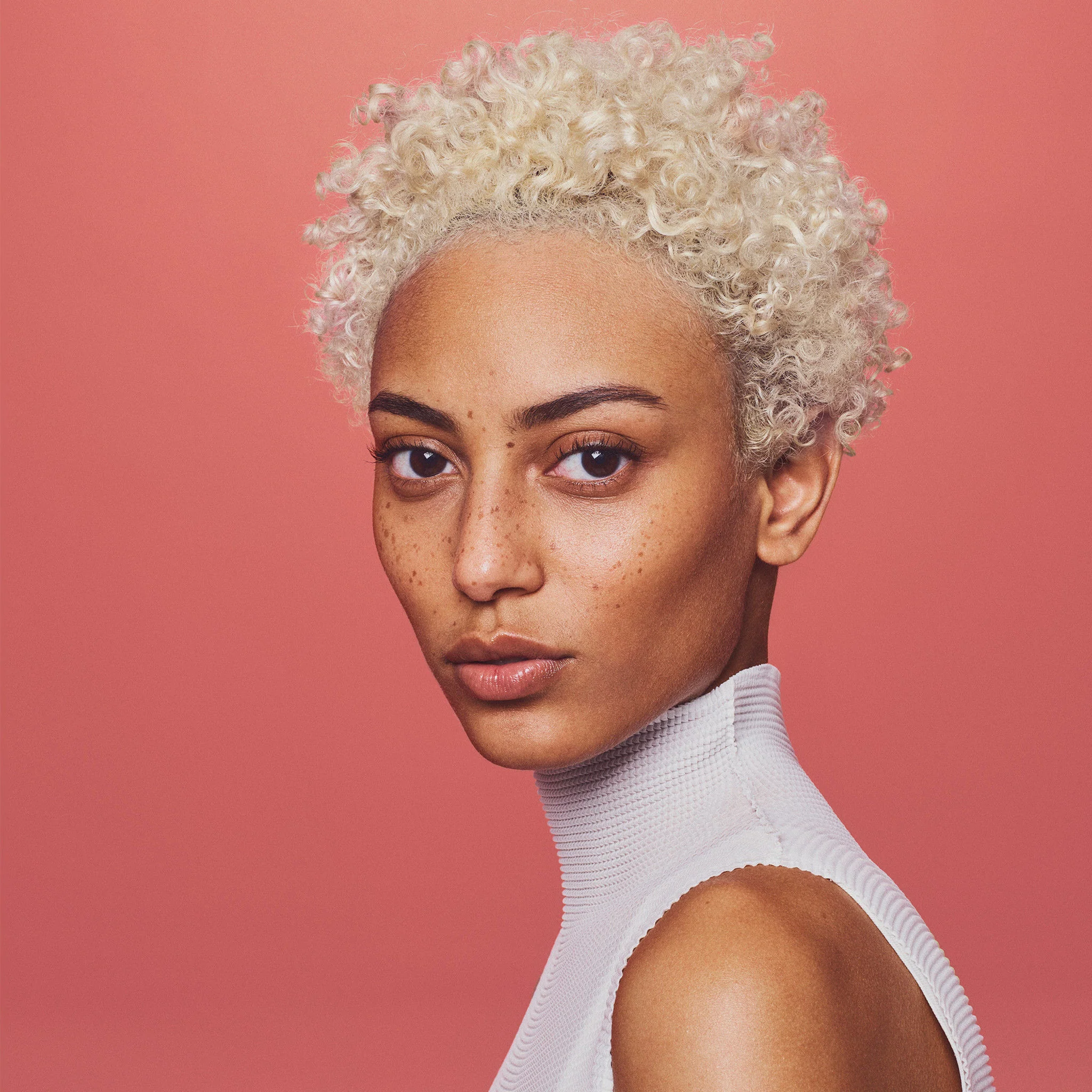 Bright Blonde Radiance & Repair Treatment - Image 5