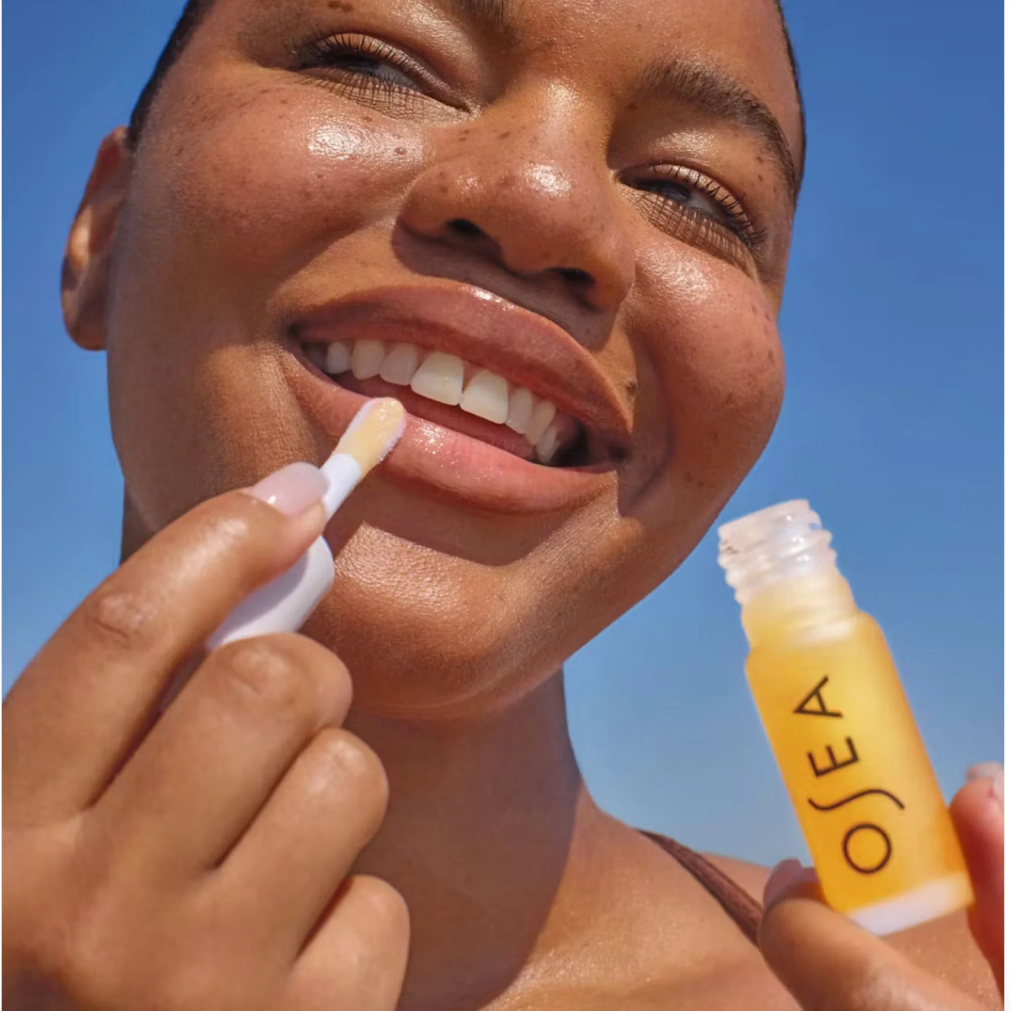 Hyaluronic Lip Oil Booster - Image 4