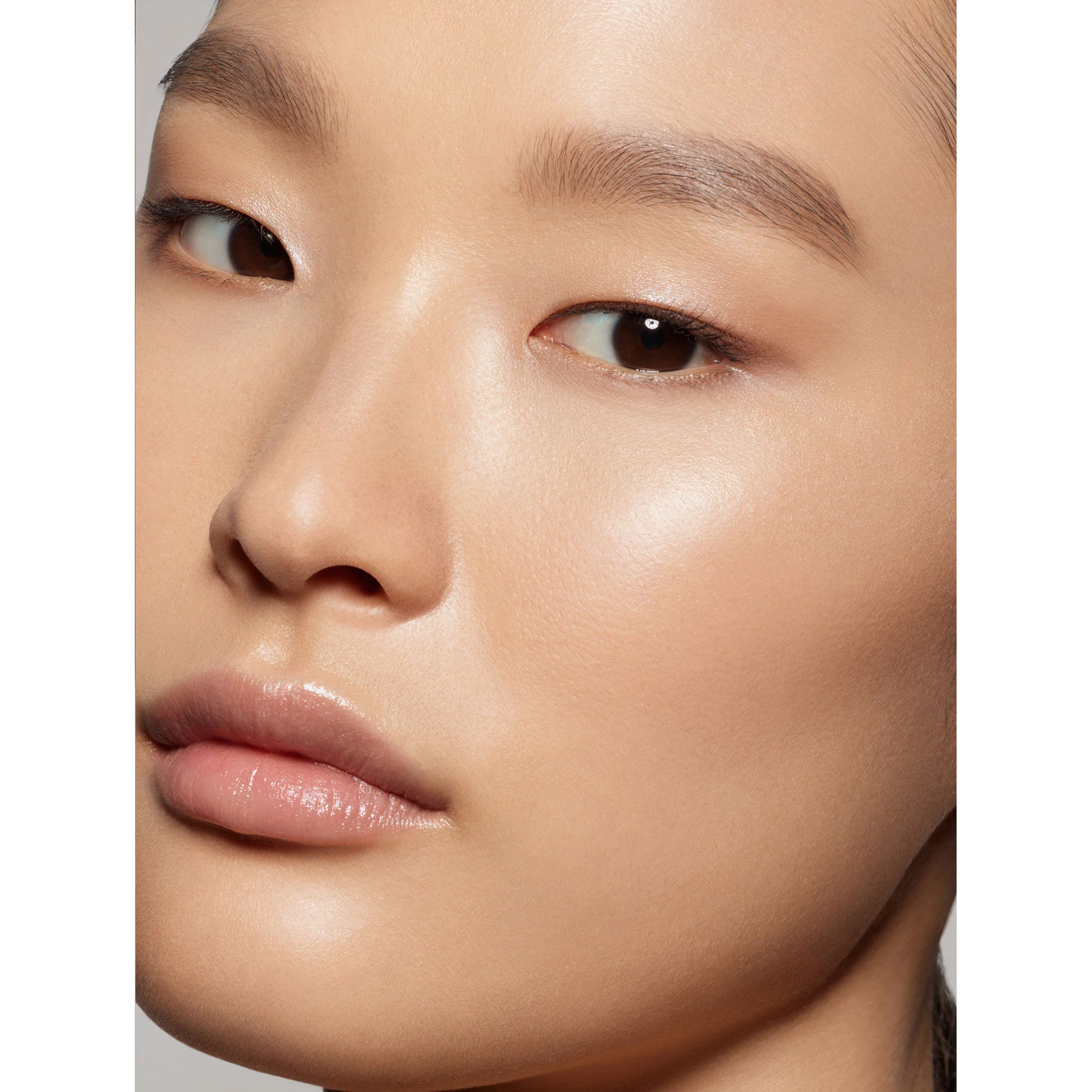 Sublime Perfection Full Coverage Concealer - Image 29