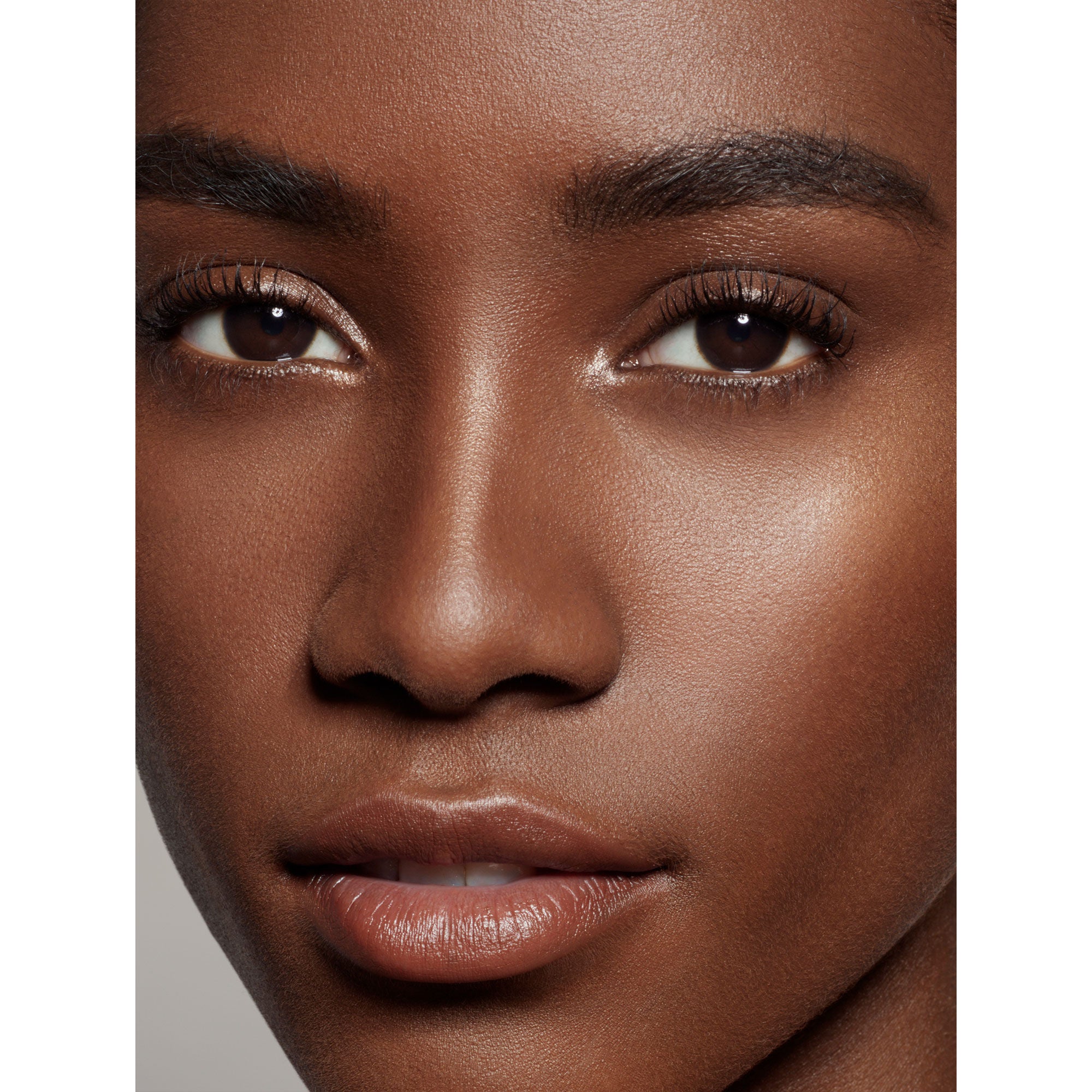 Sublime Perfection Full Coverage Concealer - Image 73