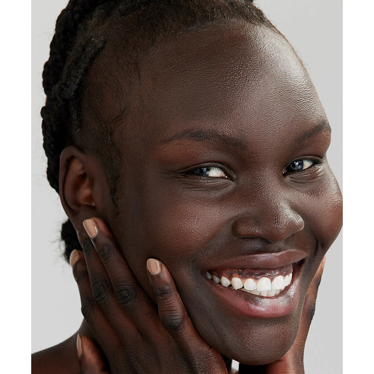 ReEvolve Radiance Locking Primer - Image 7