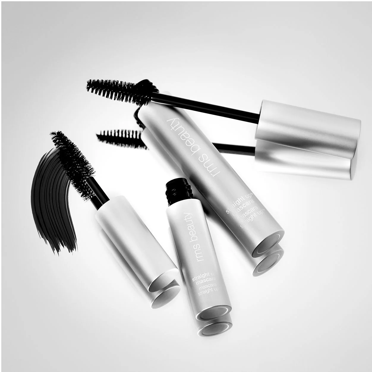 Straight Up Volumizing Peptide Mascara - Image 11