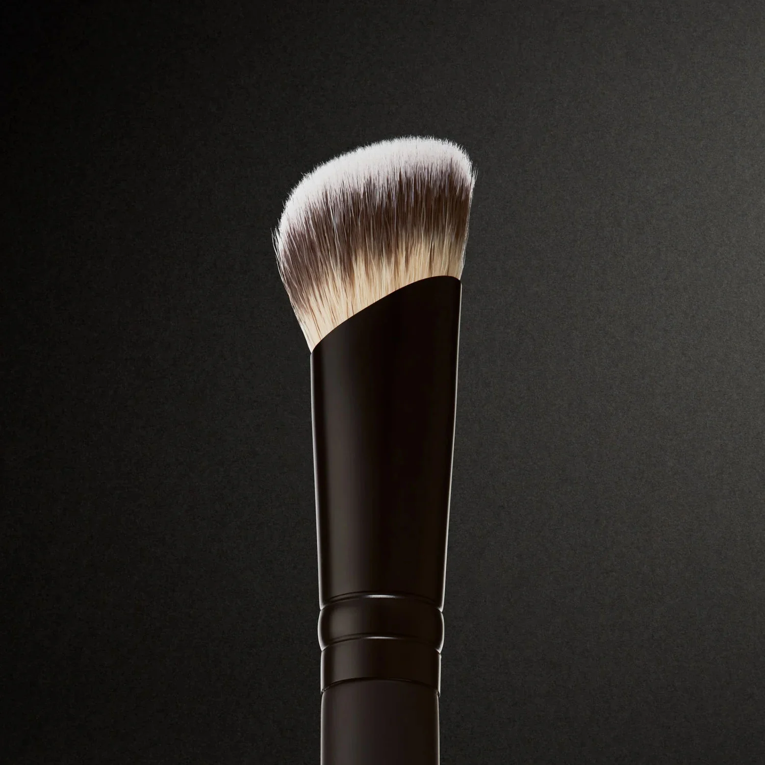 Concealer Brush - Image 2