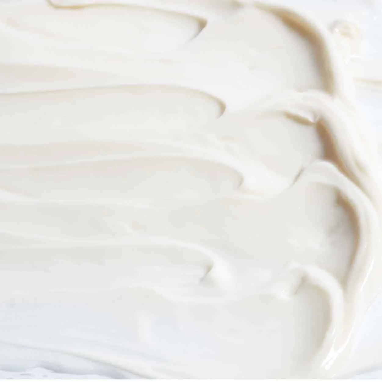 Dragon's Blood Hyaluronic Velvet Cream - Image 2
