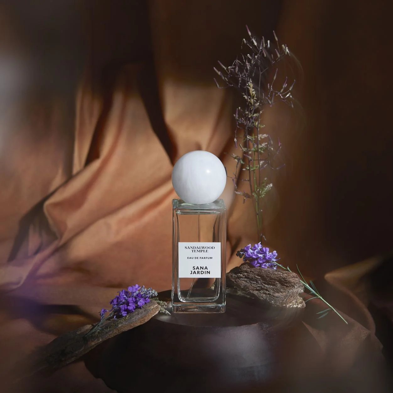 Sandalwood Temple Eau de Parfum - Image 4