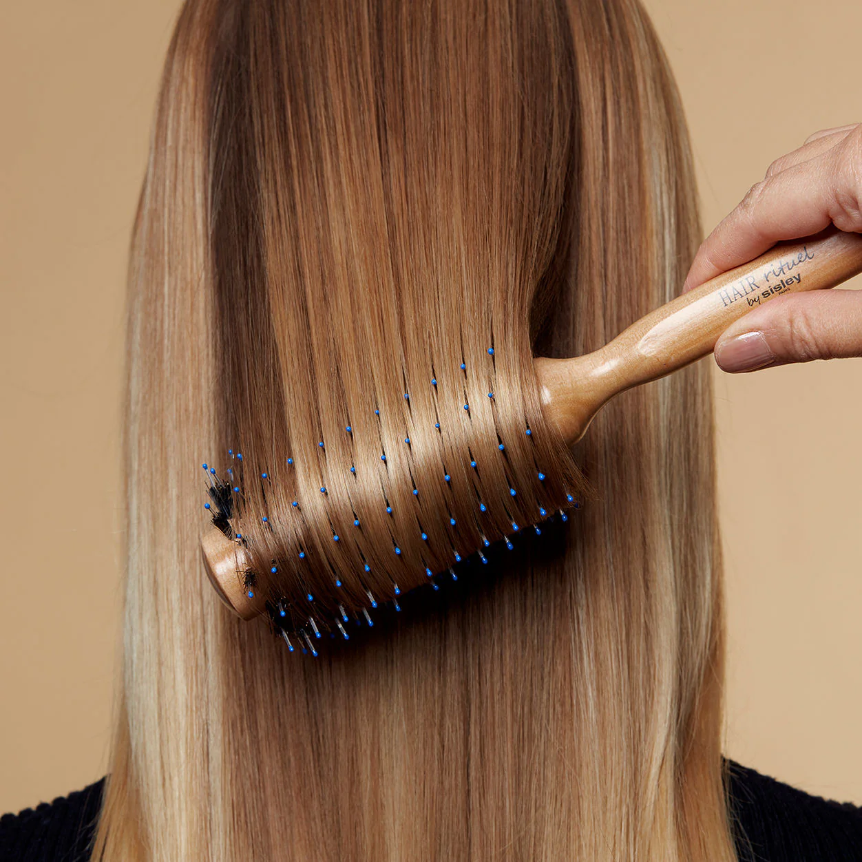 The Blow-Dry Brush N°1 - Image 3