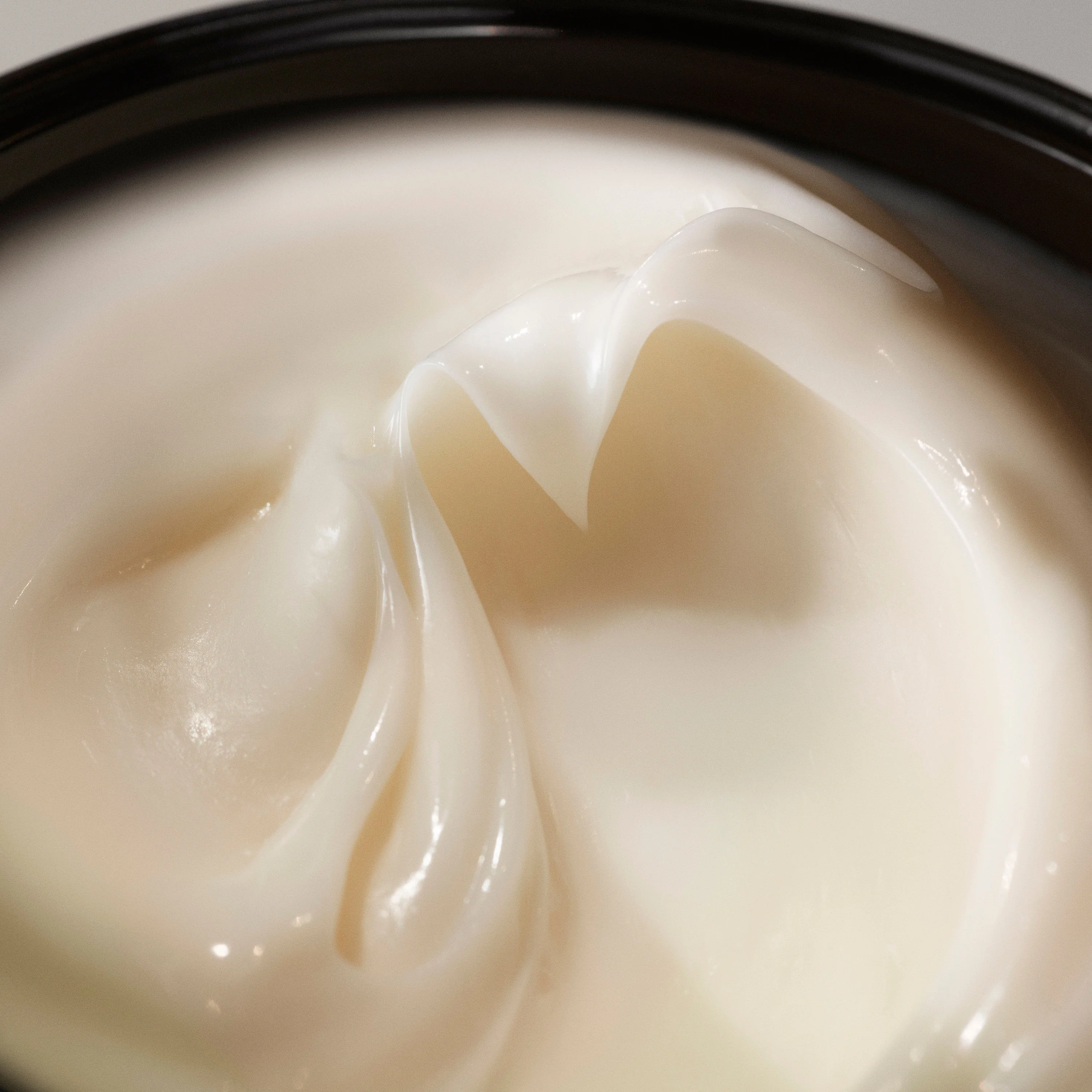 The Intense Nutrition Hair Care Mask - Image 3