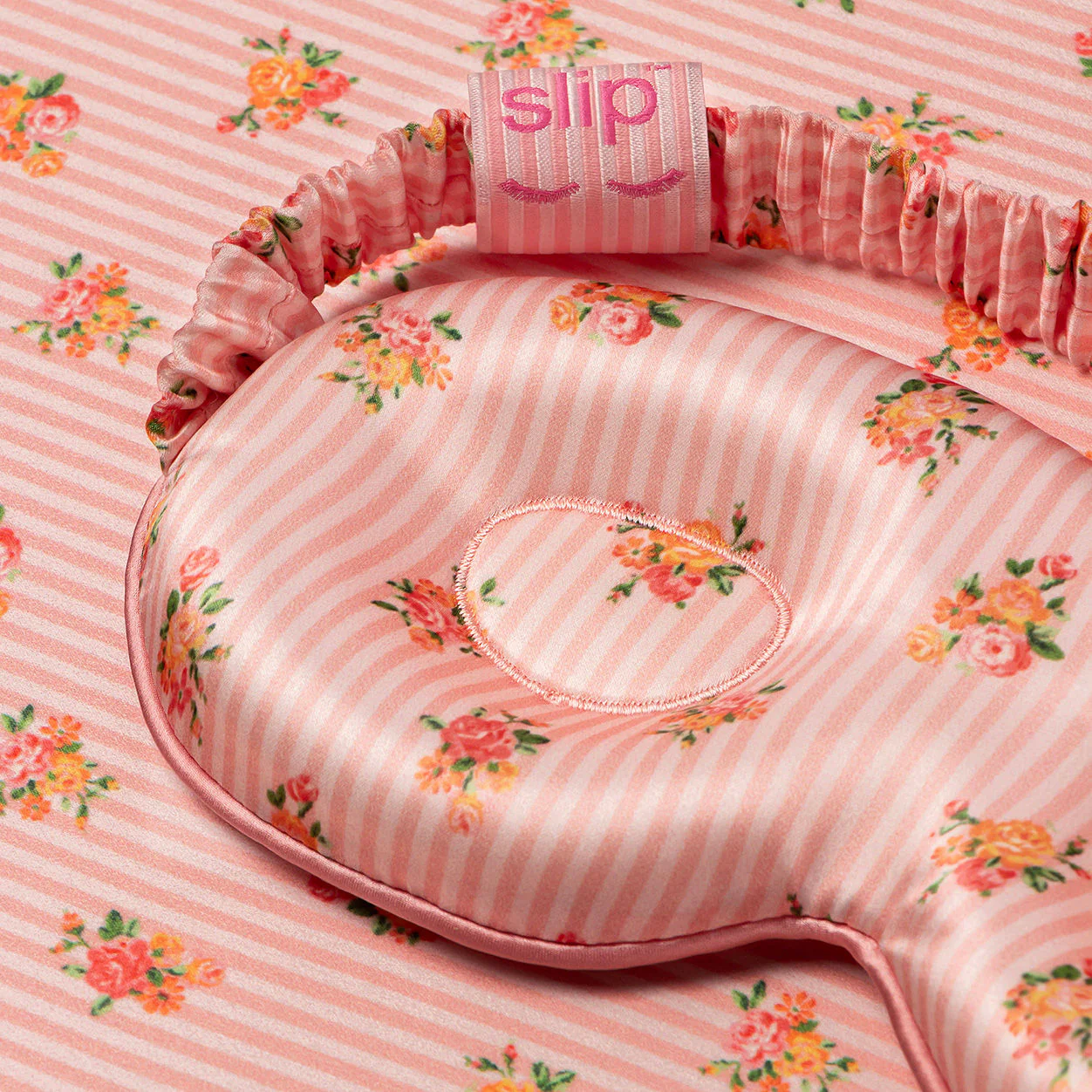 Pure Silk Contour Sleep Mask - Image 9