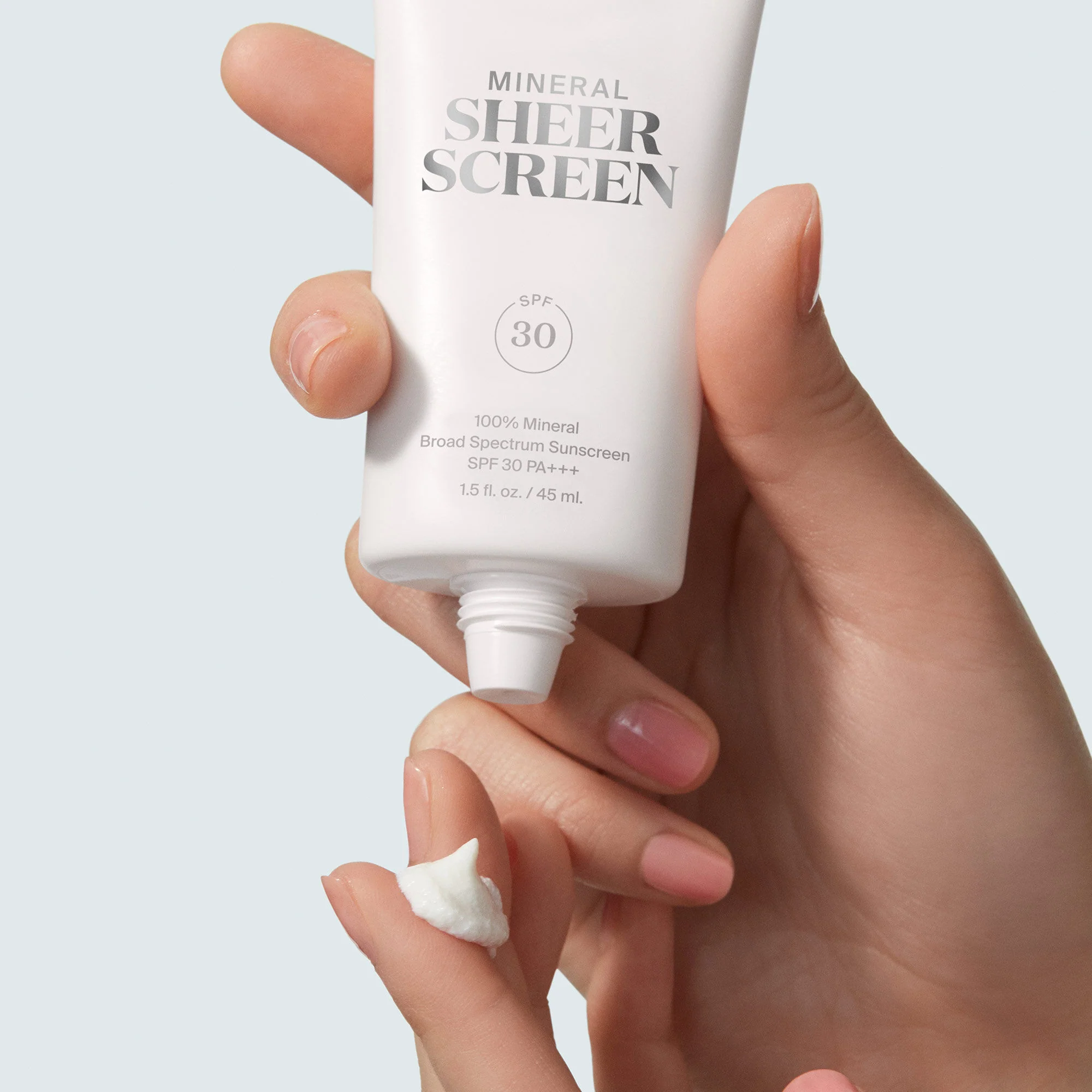 Mineral Sheerscreen SPF 30 - Image 10