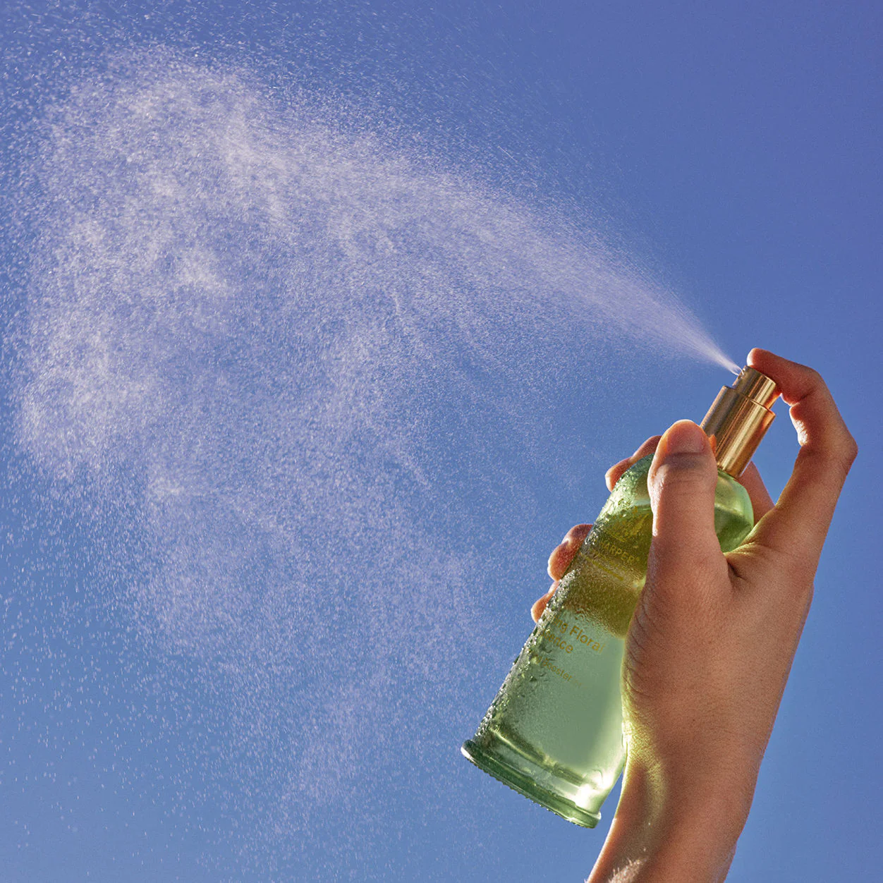 Hydrating Floral Essence - Image 3